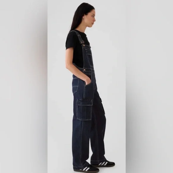 Gap Dark Wash Relaxed Fit Cargo Oversized Overalls Jumpsuit NWOT Large - Picture 7 of 7